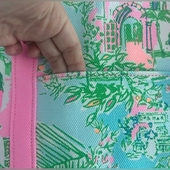 Lilly Pulitzer Mercato Canvas Cotton Tote Bag - Multi Lilly Loves Palm Beach - Picture 12 of 16